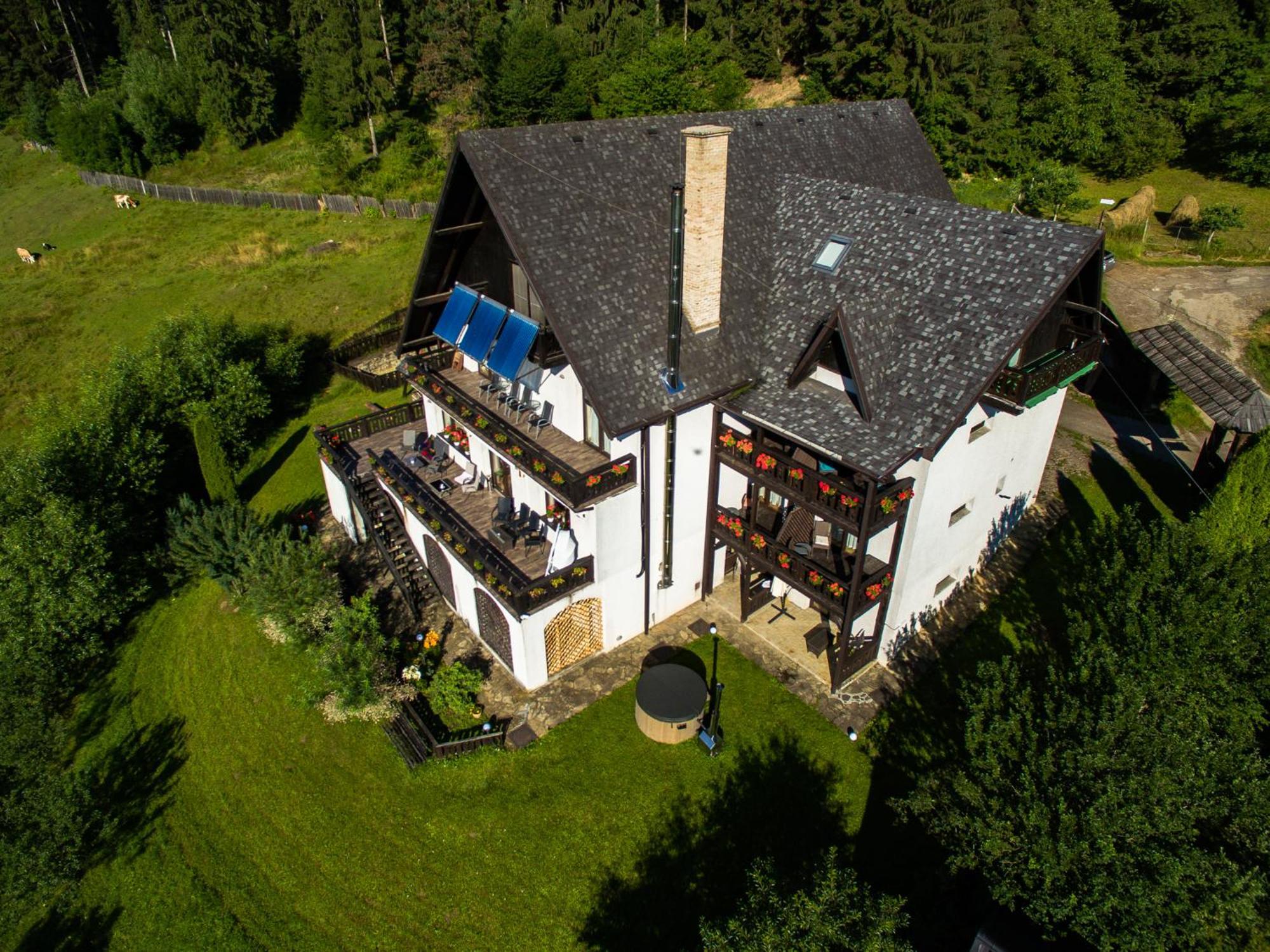 Bucovina Lodge Pension バマ エクステリア 写真